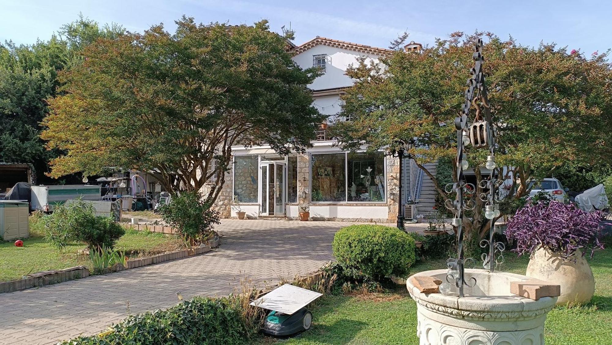 Hebergement Independant Avec Parking Prive Dans Villa جراس المظهر الخارجي الصورة